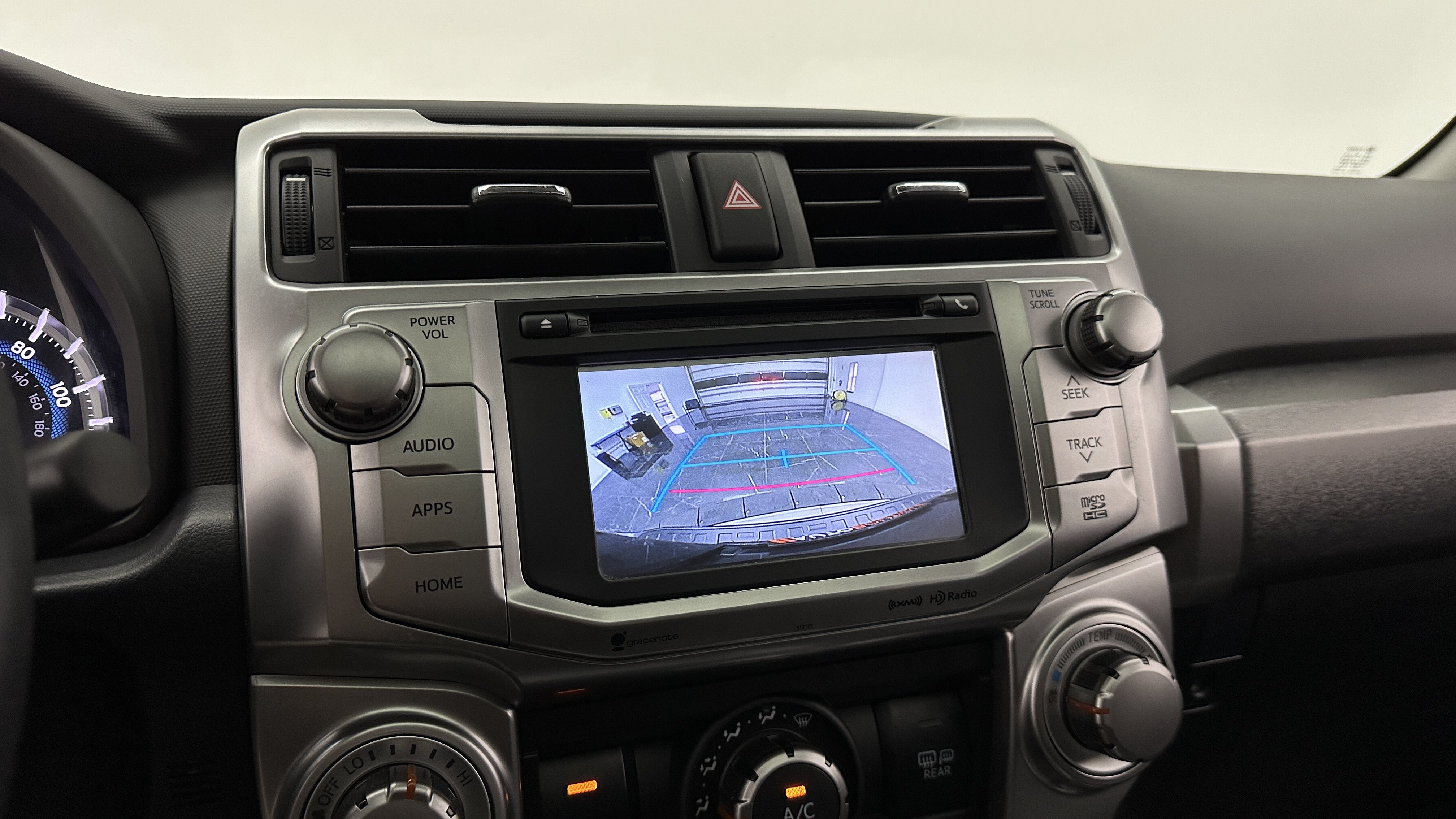 Used 2018 Toyota 4Runner SR5 Premium AWD/4WD image 21