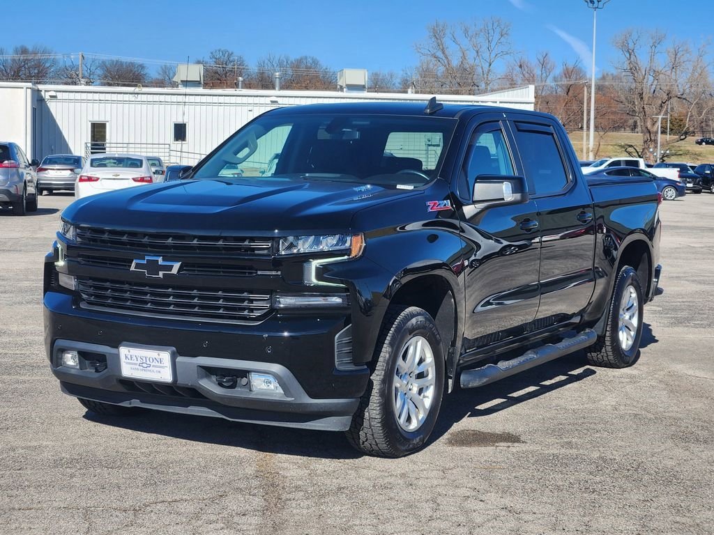 Used 2021 Chevrolet Silverado 1500 RST image 3
