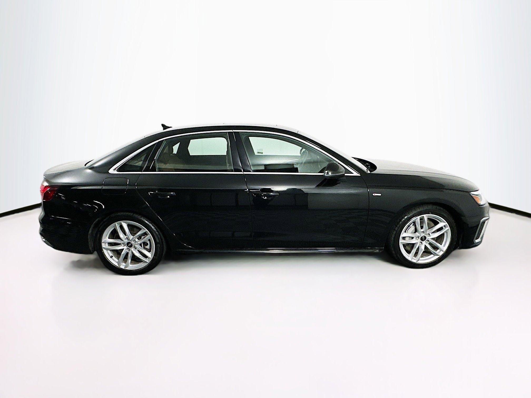 Used 2024 Audi A4 2.0T Premium Plus AWD/4WD image 10