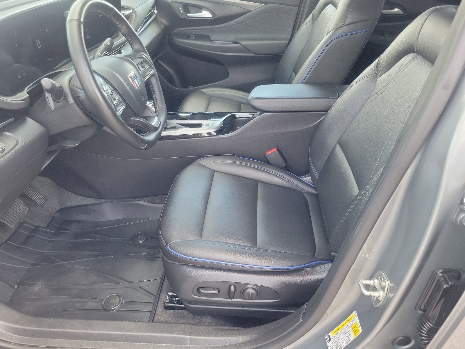 Used 2024 Buick Envista Sport Touring w/ Convenience I Package FWD image 11