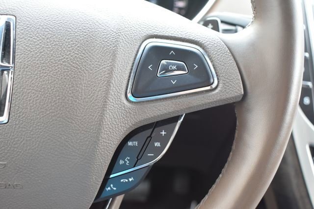 Used 2018 Lincoln MKX Reserve w/ Driver Assistance Package AWD/4WD image 25