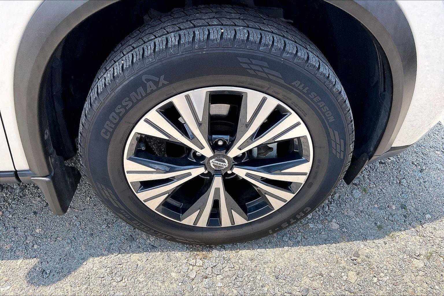 Certified 2021 Nissan Rogue SV FWD image 7