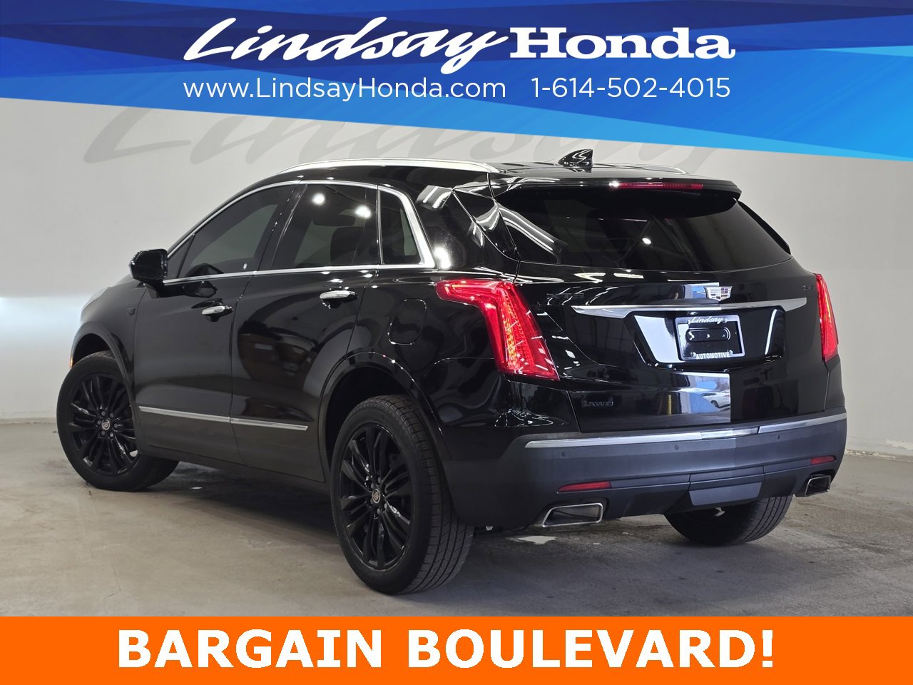 Used 2017 Cadillac XT5 Premium Luxury image 4