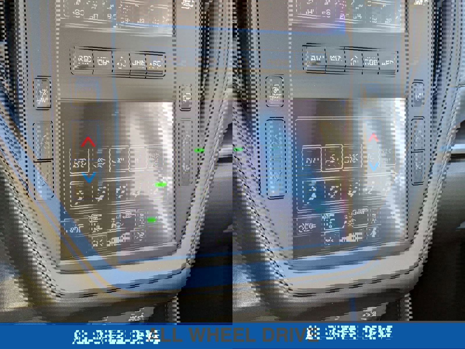 Certified 2025 Subaru Impreza 2.0i image 25