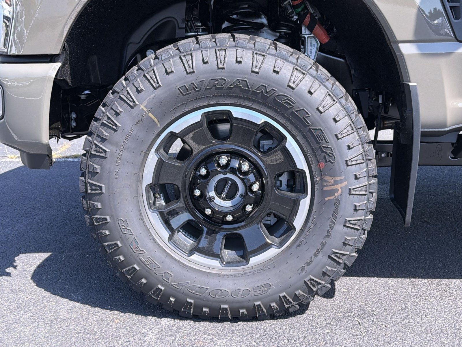 New 2026 Ford F350 Platinum w/ Platinum Plus Package AWD/4WD image 16