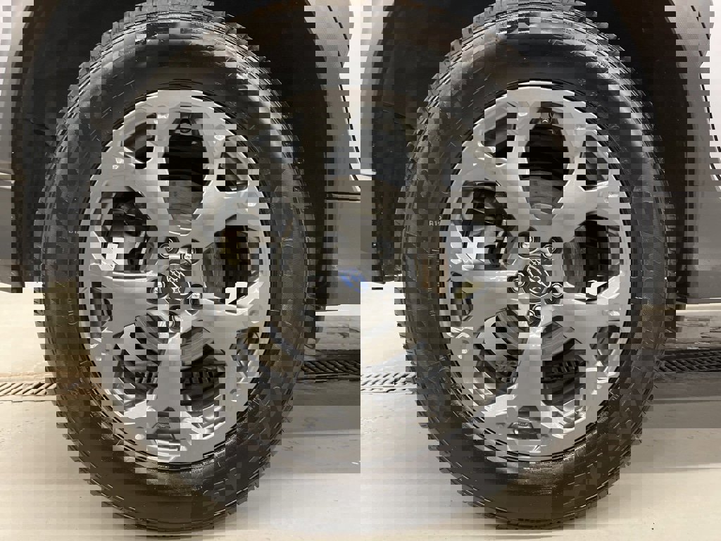 Used 2021 Subaru Crosstrek 2.5i Sport w/ Moonroof Package image 35