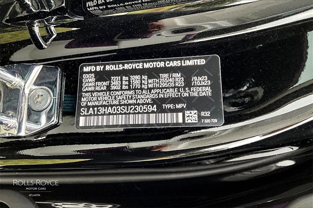 Certified 2025 Rolls-Royce Cullinan image 28