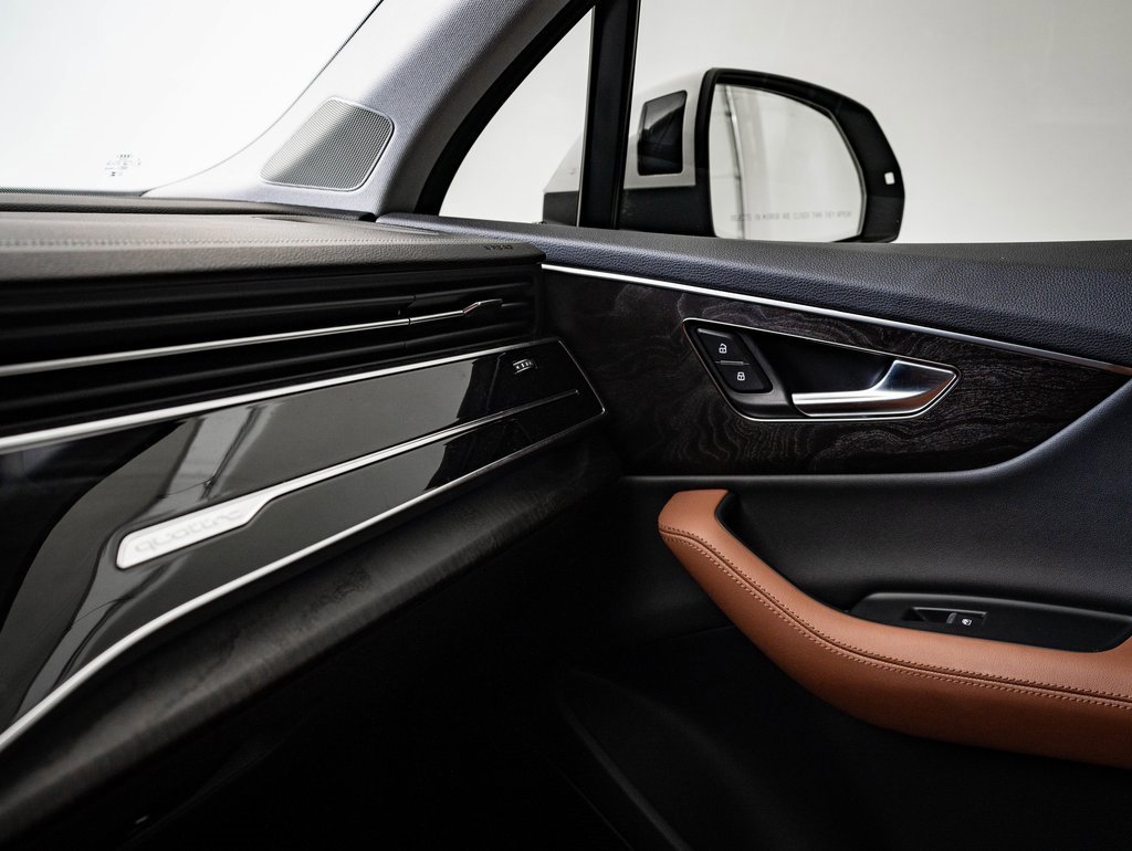 Used 2023 Audi Q7 3.0T Premium Plus w/ Premium Plus Package image 42