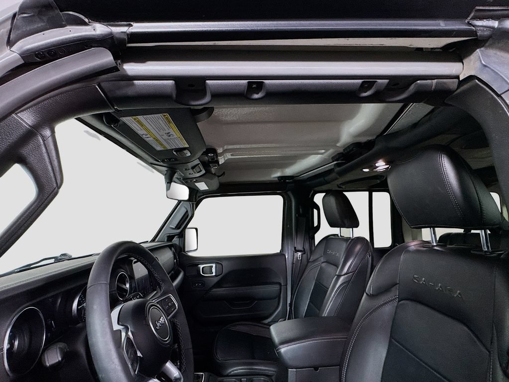 Used 2023 Jeep Wrangler Unlimited Sahara AWD/4WD image 25