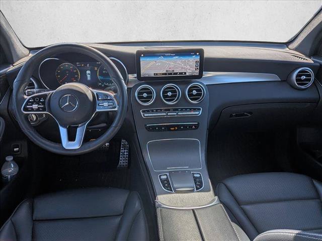 Used 2021 Mercedes-Benz GLC 300 4MATIC image 17