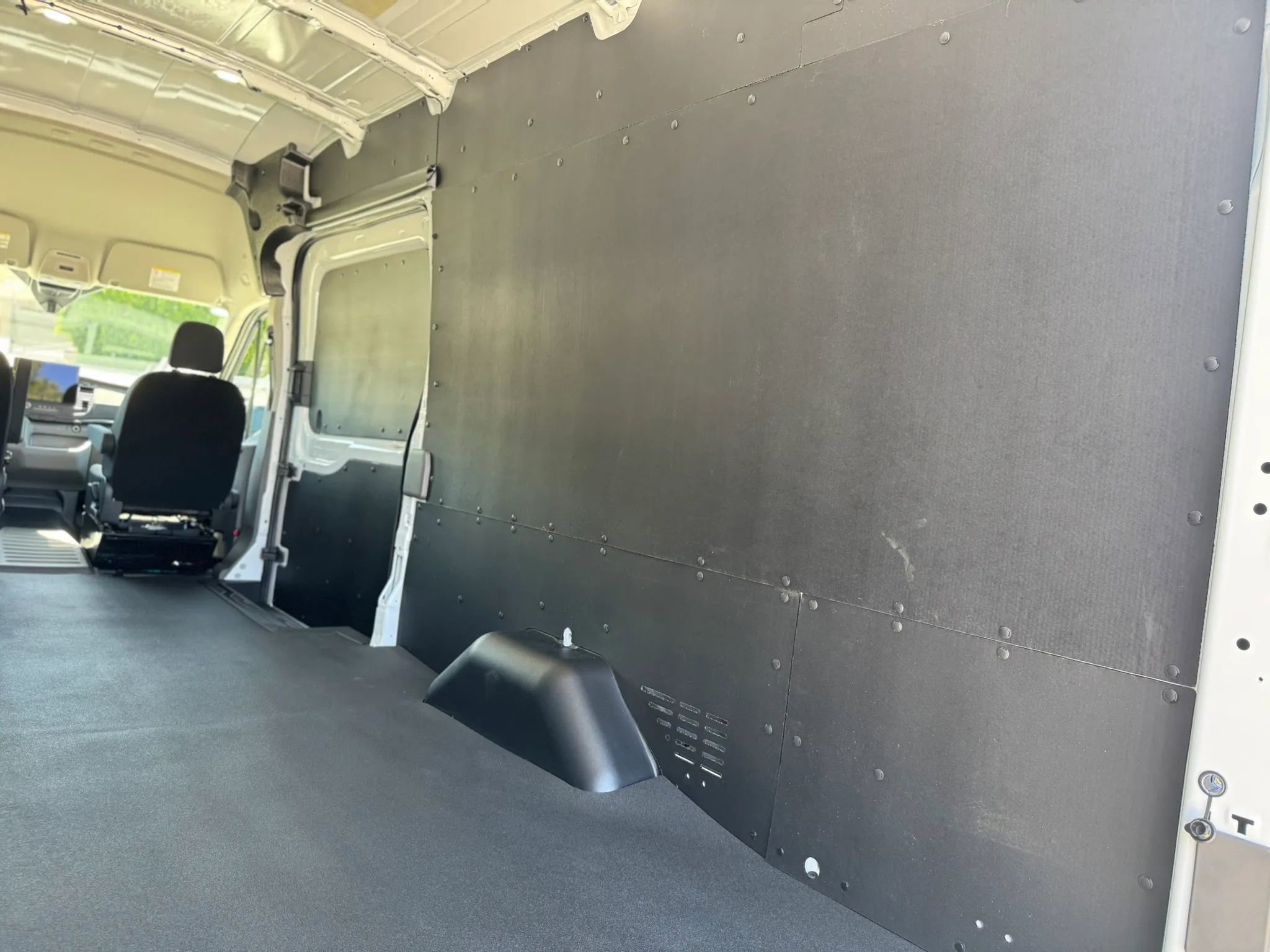 Used 2026 Ford Transit 350 148 High Roof Extended w/ Load Area Protection Package image 9