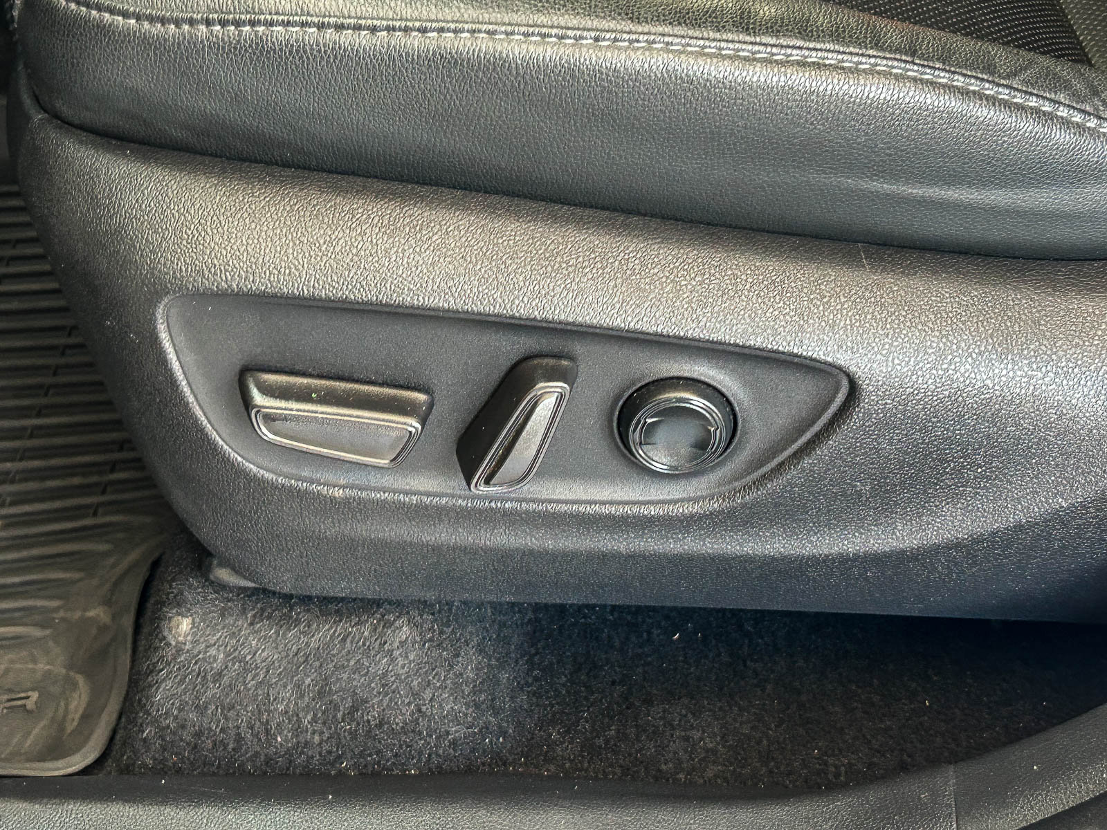 Used 2024 Toyota Grand Highlander FWD image 22