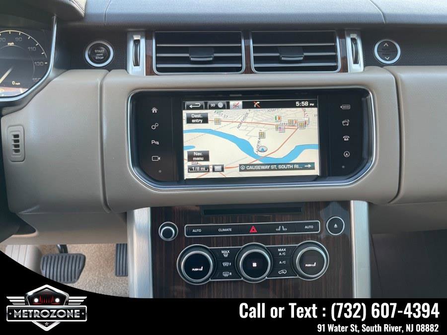 Used 2016 Land Rover Range Rover HSE image 31