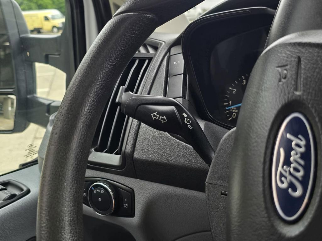Used 2019 Ford Transit 250 138 image 36