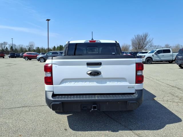 Used 2024 Ford Maverick Lariat w/ Black Appearance Package image 7