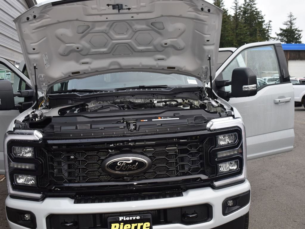 New 2026 Ford F250 XLT w/ XLT Premium Package image 23