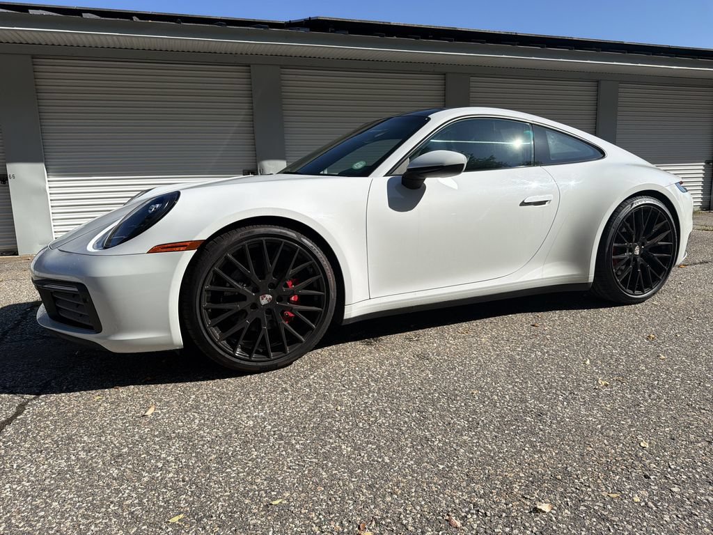 Used 2022 Porsche 911 Carrera 4S AWD/4WD image 8