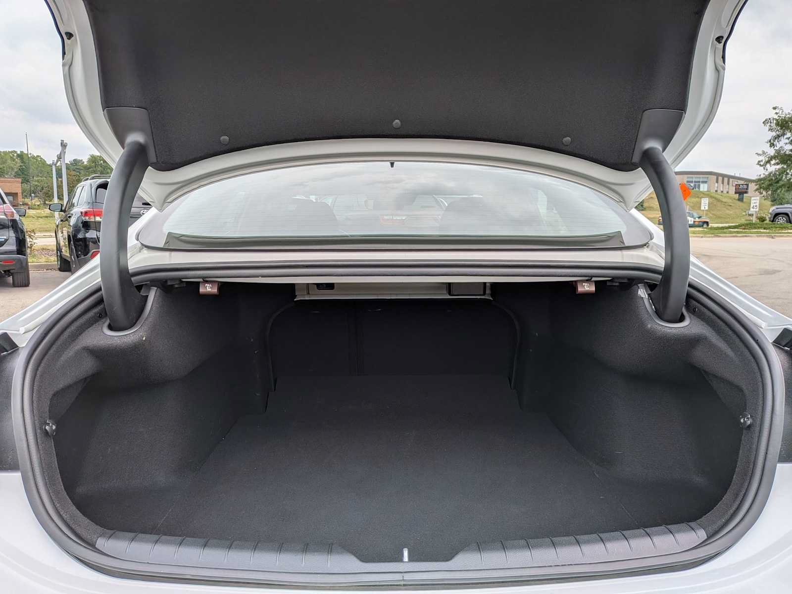 Used 2026 Hyundai Sonata SEL FWD image 30