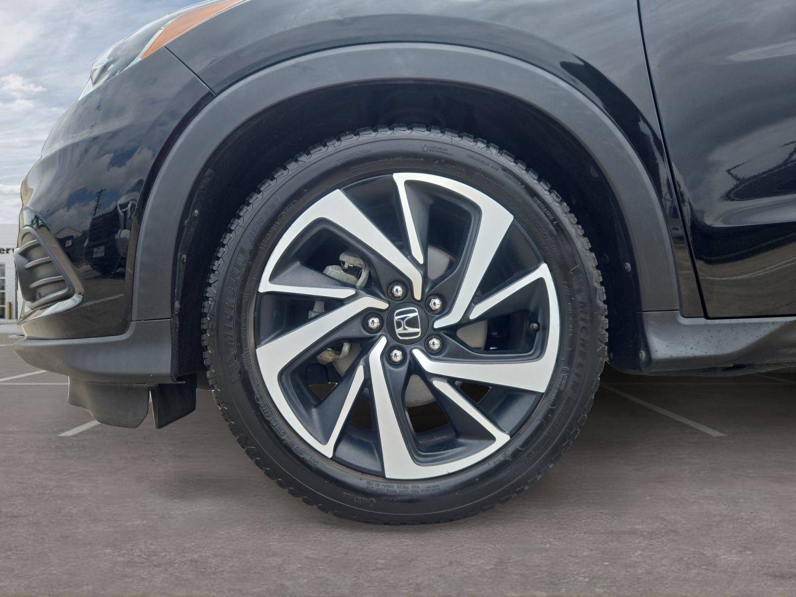 Used 2019 Honda HR-V EX-L image 11