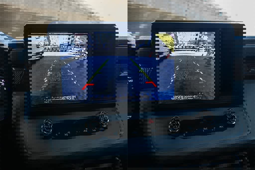 New 2024 Ford Maverick Lariat w/ 4K Tow Package image 23