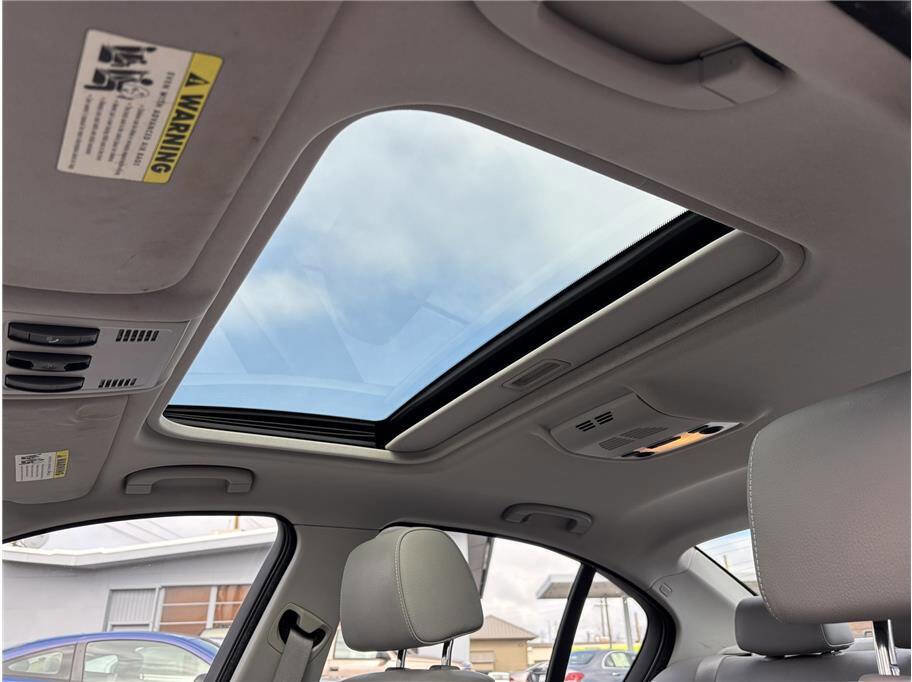 Used 2009 BMW 328i 328i 4dr Sedan SULEV image 16