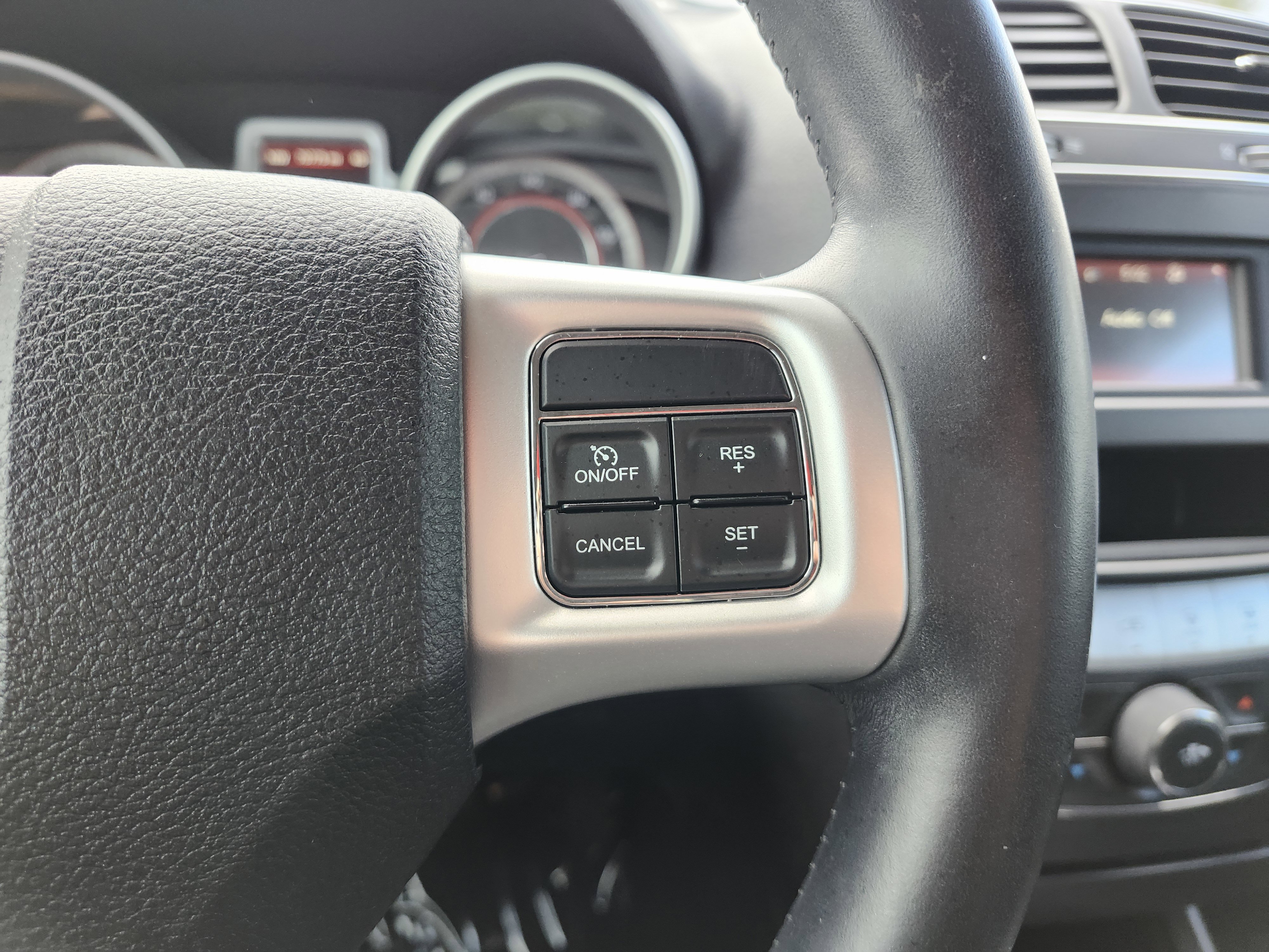 Used 2018 Dodge Journey SE w/ Popular Equipment Group image 30