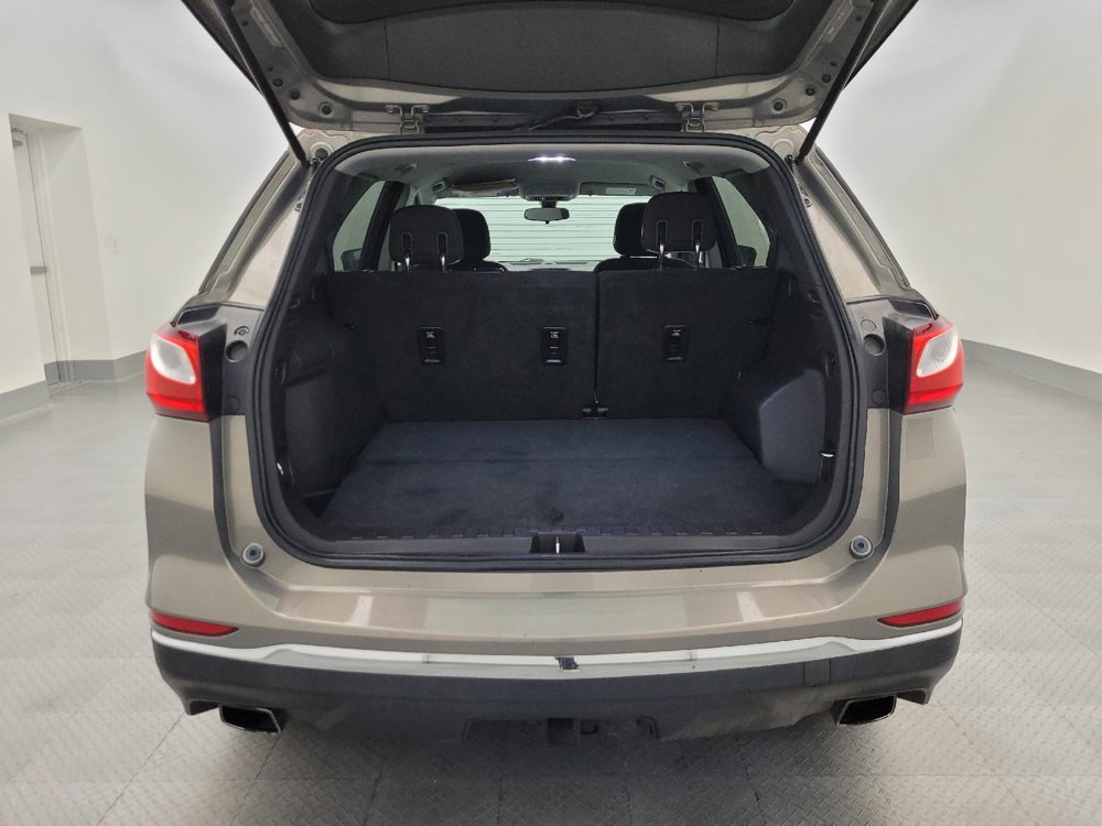 Used 2018 Chevrolet Equinox LT FWD image 29