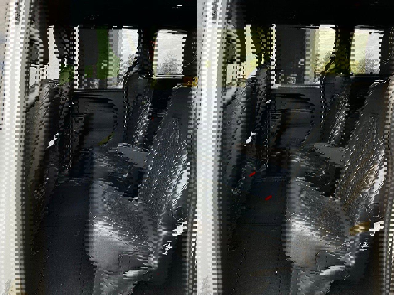 Used 2020 Chrysler Pacifica Touring-L Plus w/ S Appearance Package image 12