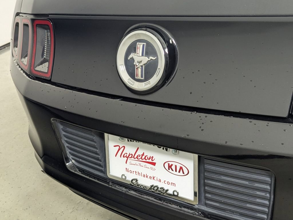 Used 2014 Ford Mustang Coupe RWD image 8