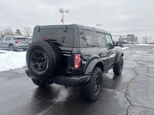 Used 2025 Ford Bronco Badlands image 5
