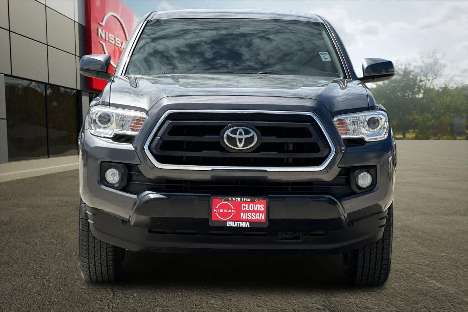 Used 2021 Toyota Tacoma SR5 RWD image 11