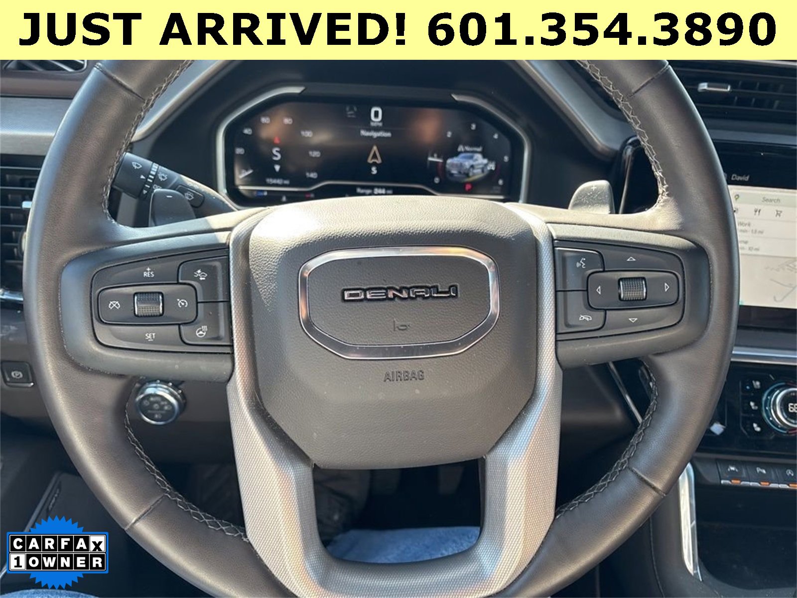 Used 2023 GMC Sierra 1500 Denali w/ Technology Package image 10
