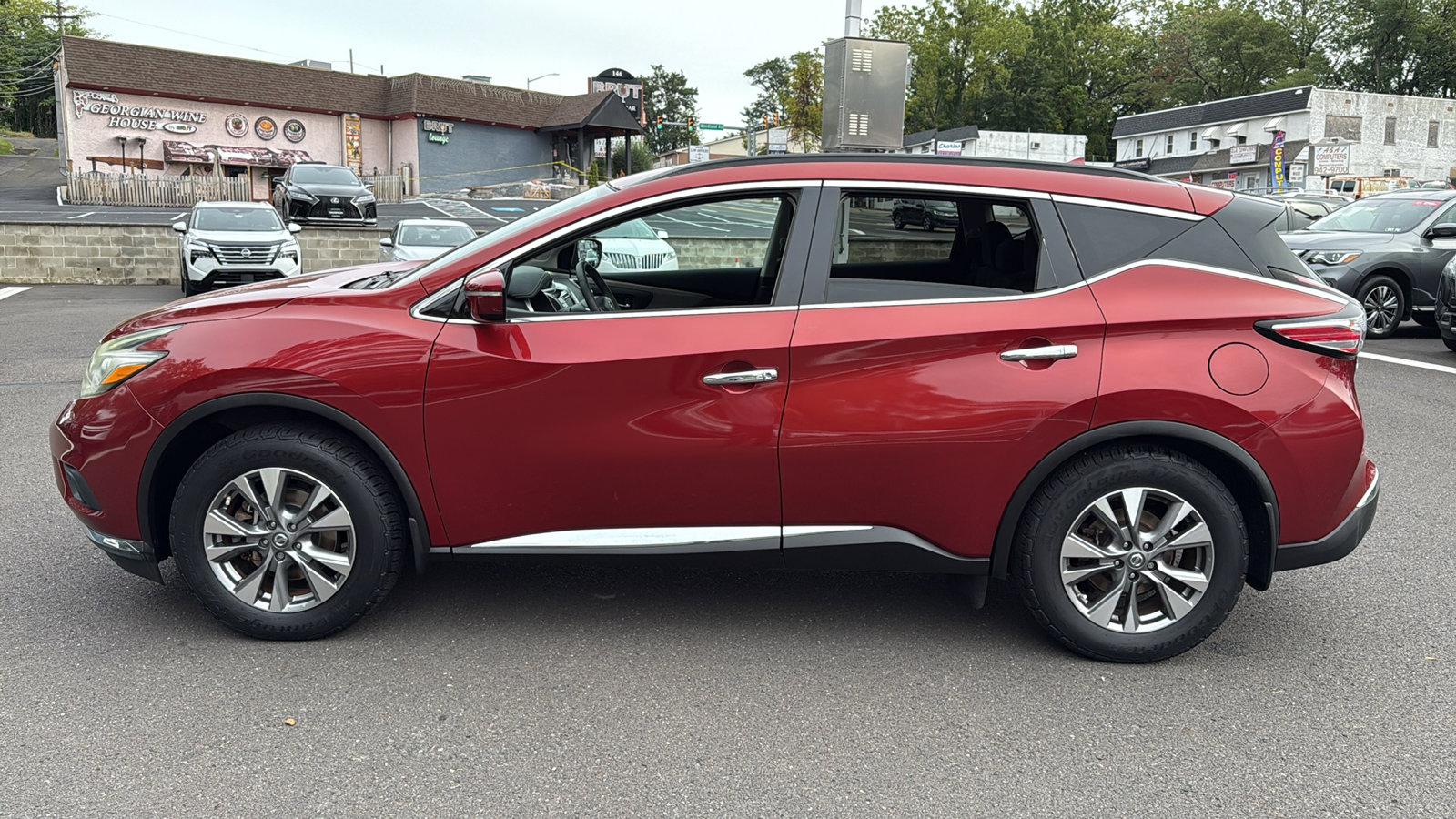Used 2015 Nissan Murano SV w/ Premium Package image 4
