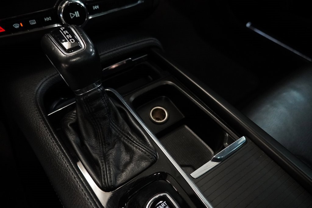 Used 2018 Volvo V90 T5 Cross Country w/ Convenience Package image 9