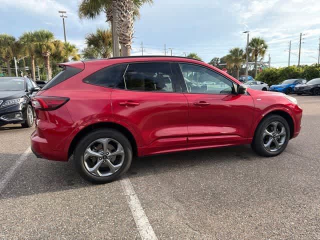 Used 2023 Ford Escape ST-Line AWD/4WD image 17