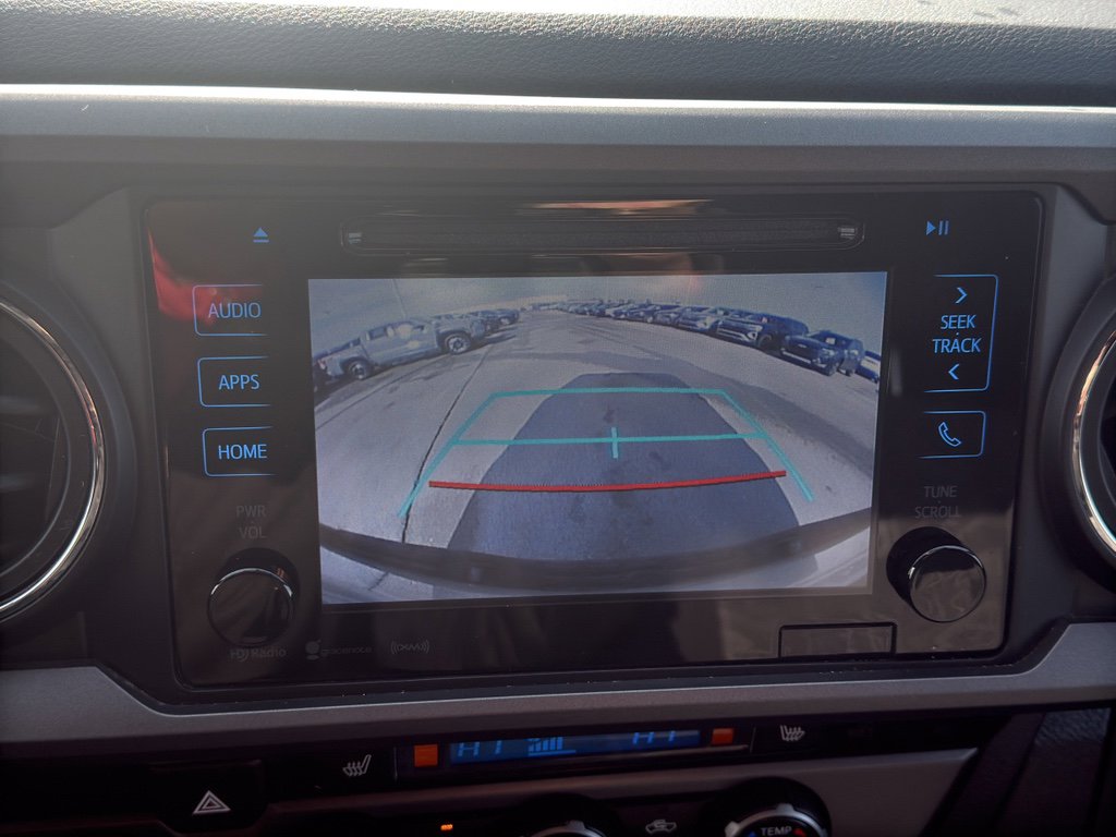 Used 2016 Toyota Tacoma TRD Sport image 20