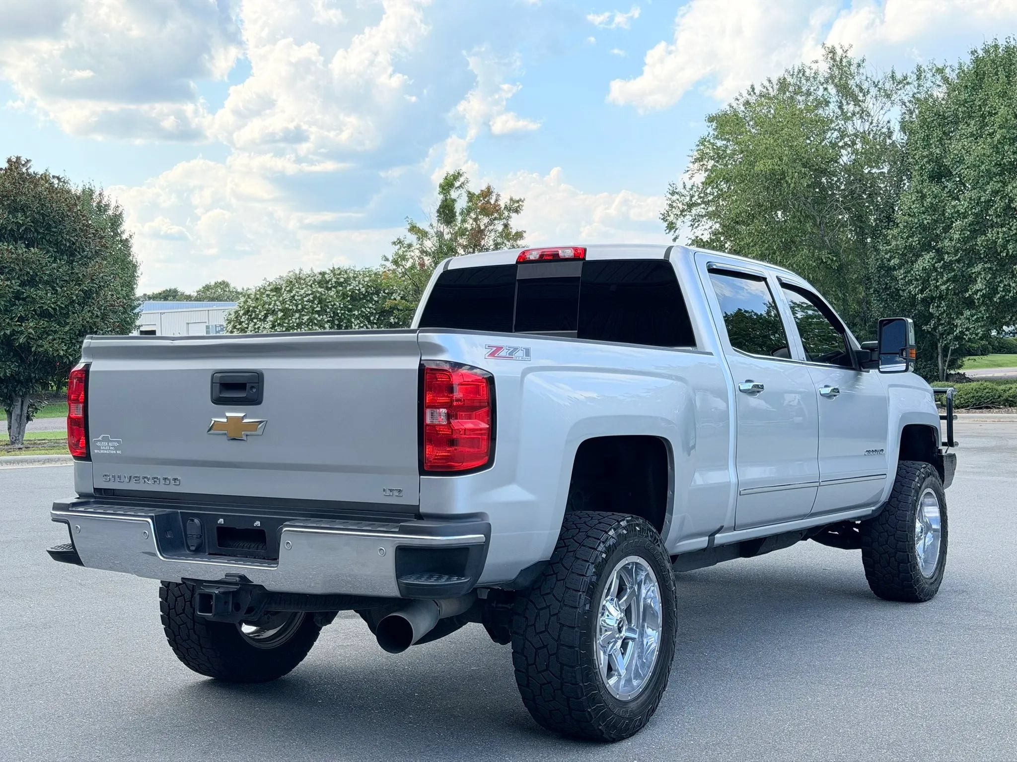 Used 2017 Chevrolet Silverado 2500 LTZ w/ Duramax Plus Package AWD/4WD image 3