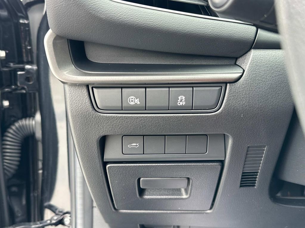 Certified 2024 MAZDA MAZDA3 s image 17