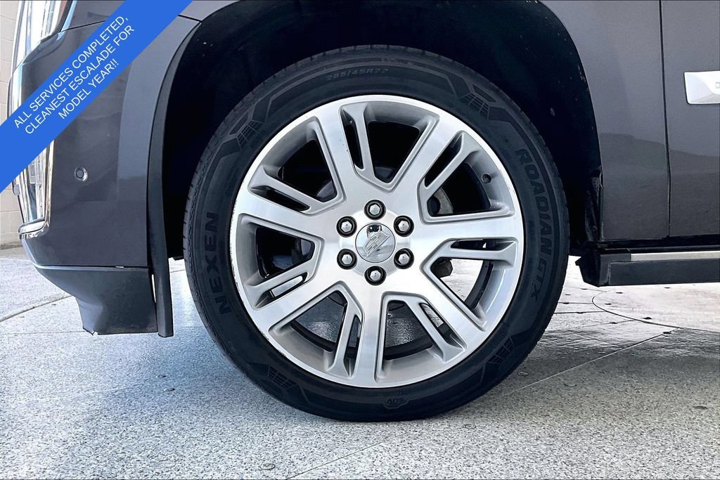 Used 2017 Cadillac Escalade Premium Luxury AWD/4WD image 10