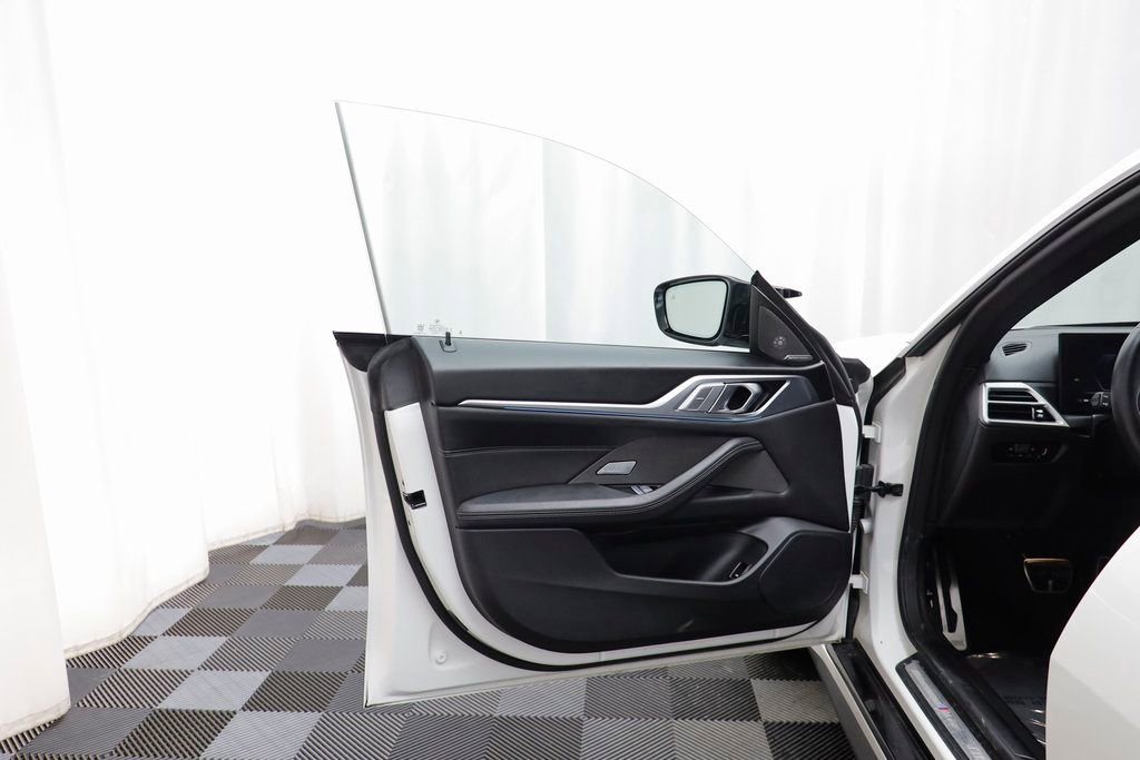Certified 2025 BMW i4 M50 w/ Premium Package image 4