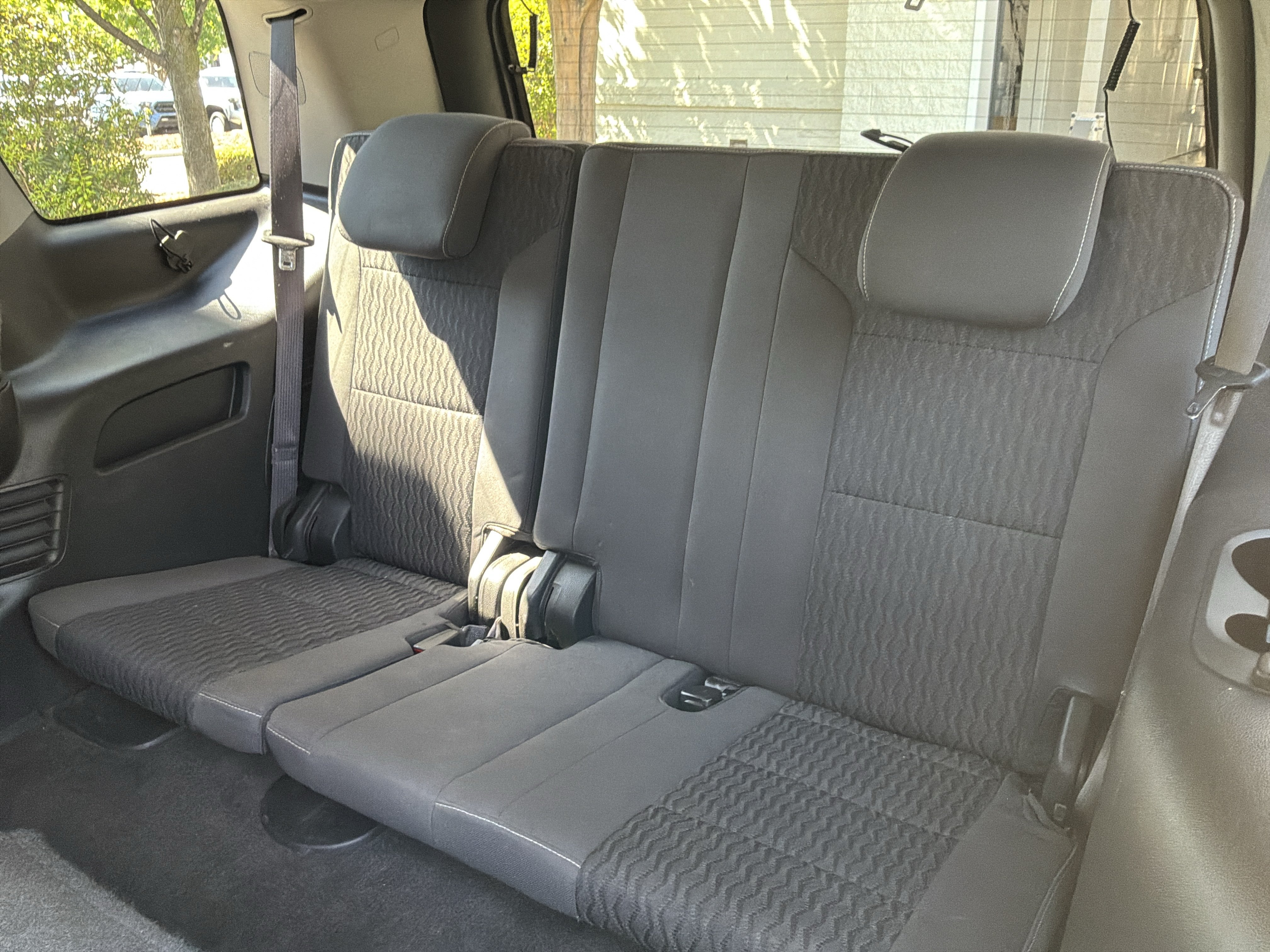 Used 2015 GMC Yukon SLE AWD/4WD image 22
