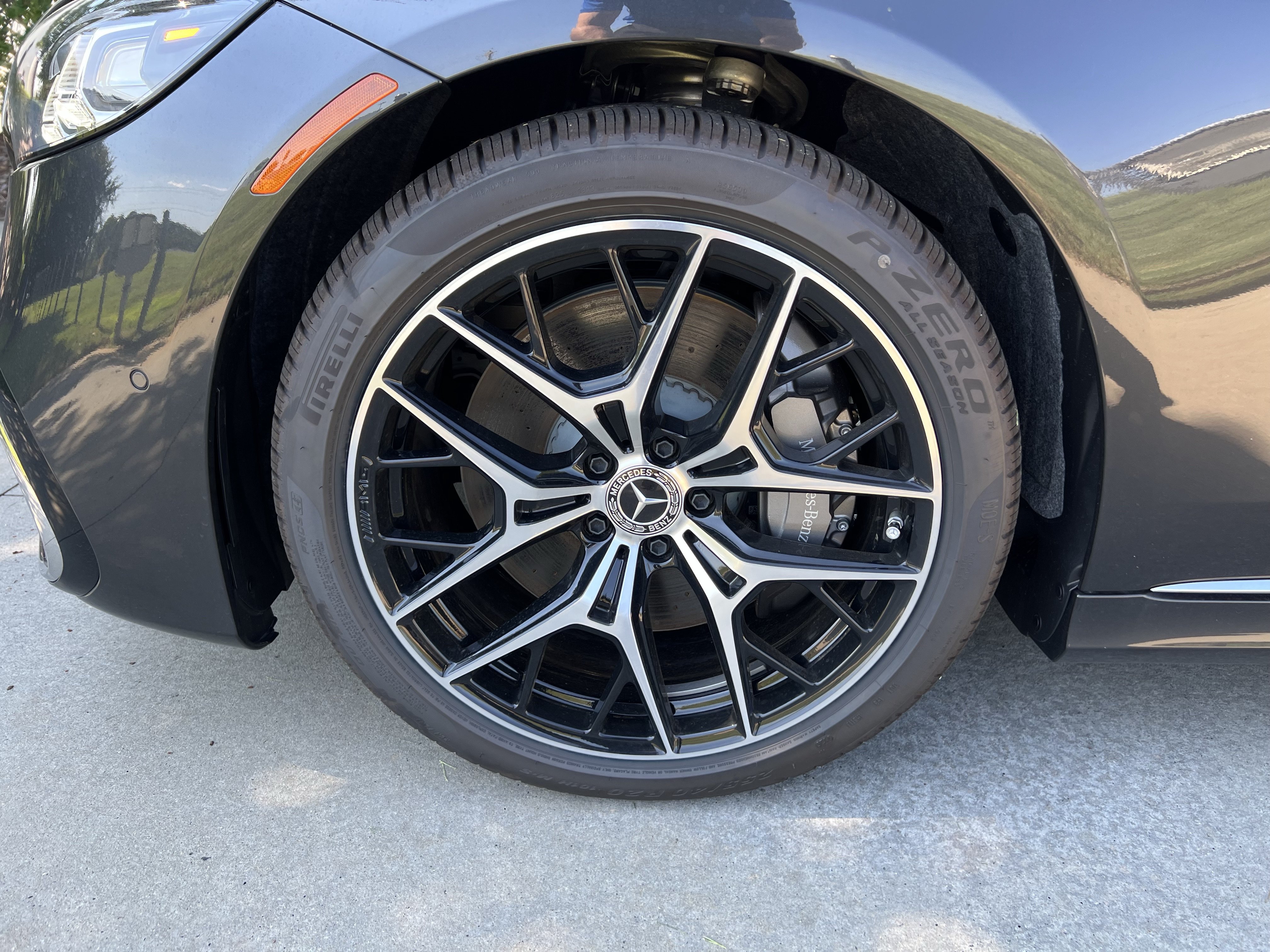 New 2027 Mercedes-Benz S 580 4MATIC Sedan image 12