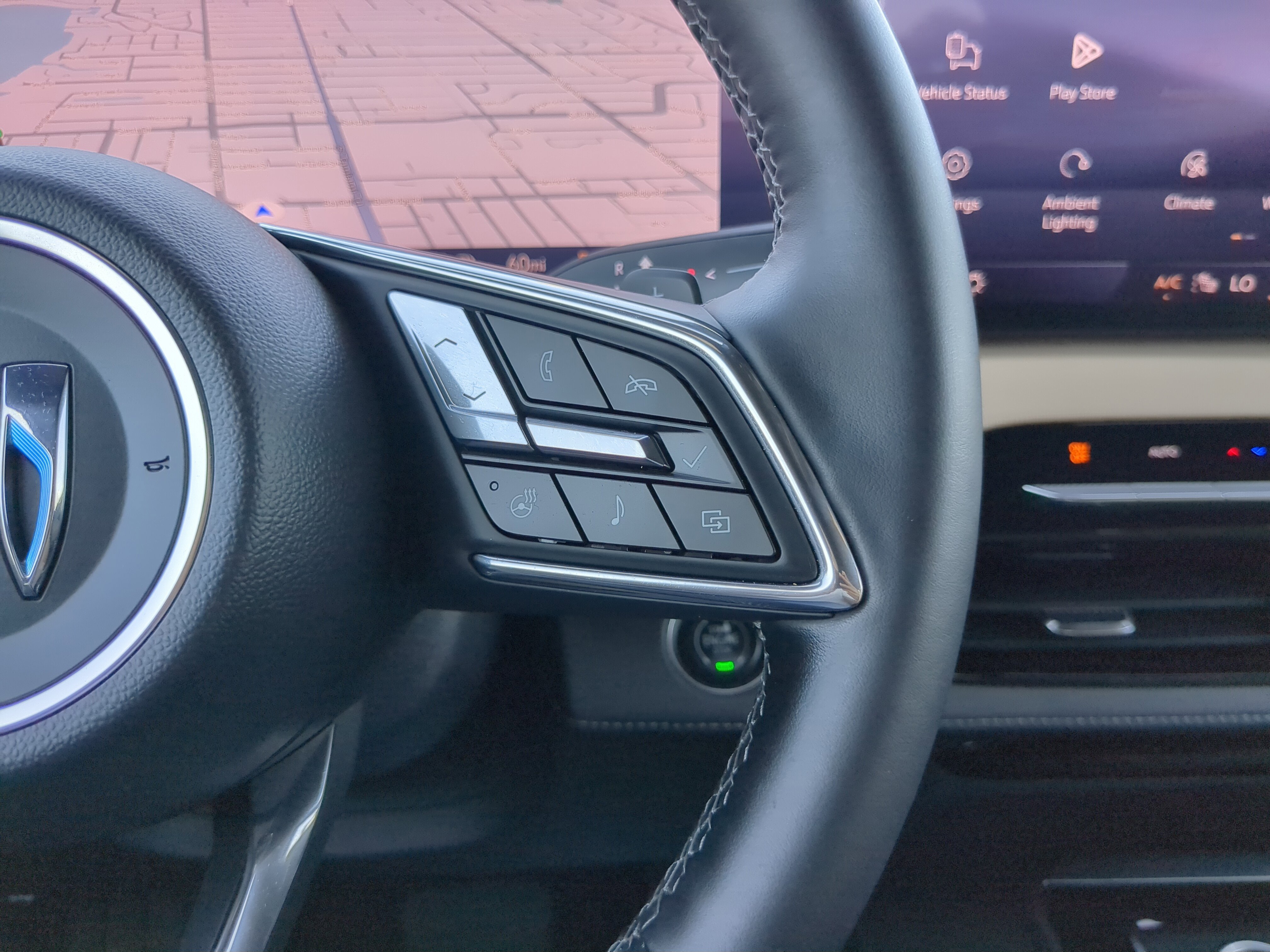 Used 2025 Buick Enclave Preferred image 29