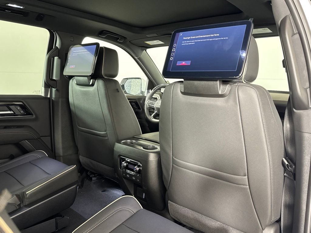 New 2026 GMC Yukon XL Elevation w/ Elevation Premium Package AWD/4WD image 34