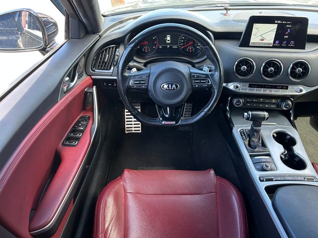 Used 2020 Kia Stinger GT1 AWD/4WD image 30