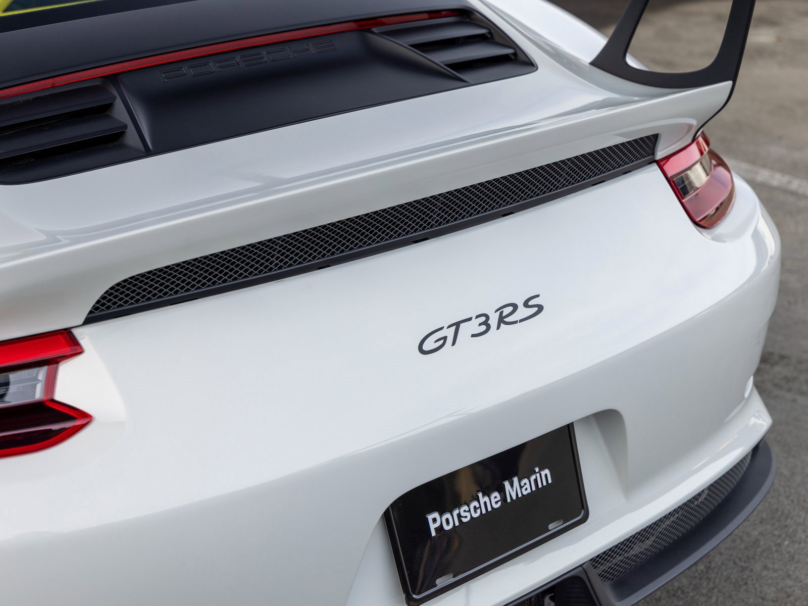 Used 2019 Porsche 911 GT3 RS image 24