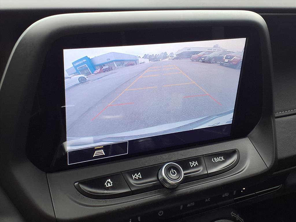 Used 2024 Chevrolet Camaro LT w/ Technology Package image 5