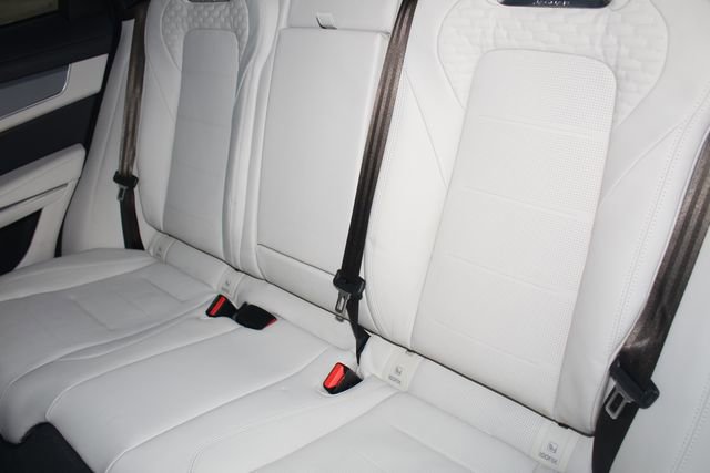 Used 2023 Jaguar F-PACE SVR image 24