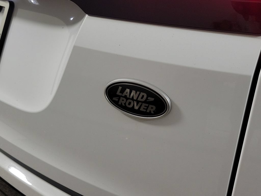 Used 2022 Land Rover Range Rover Evoque R-Dynamic S AWD/4WD image 6