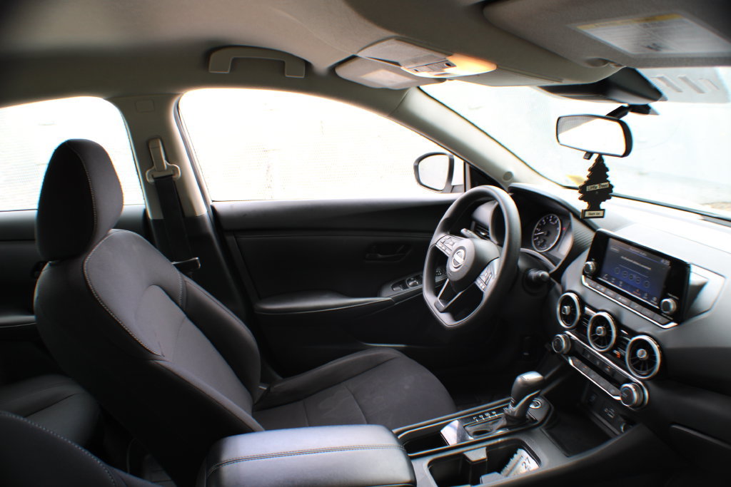 Used 2024 Nissan Sentra S FWD image 21